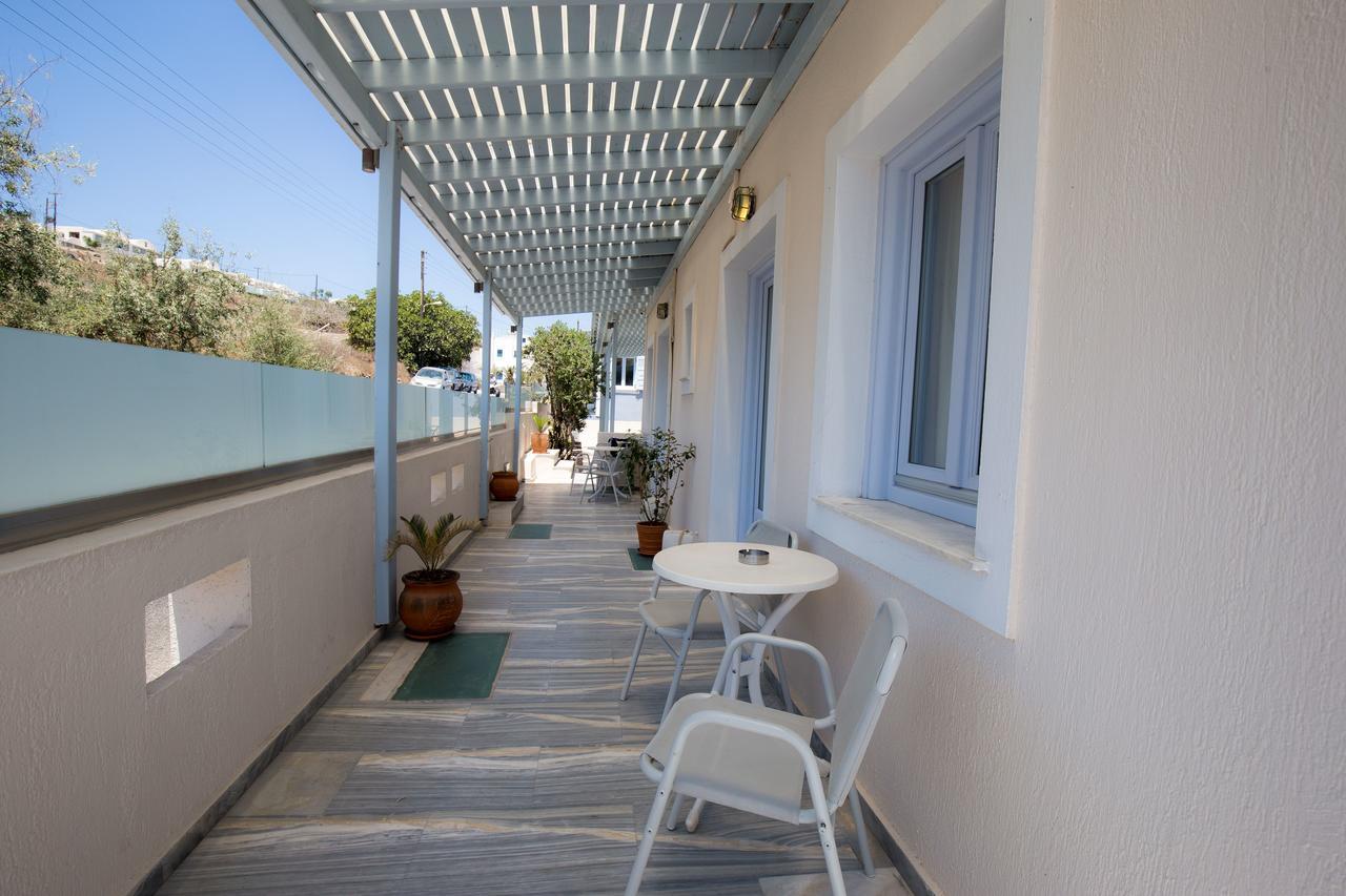 Erato Apartments Fira  Exterior photo